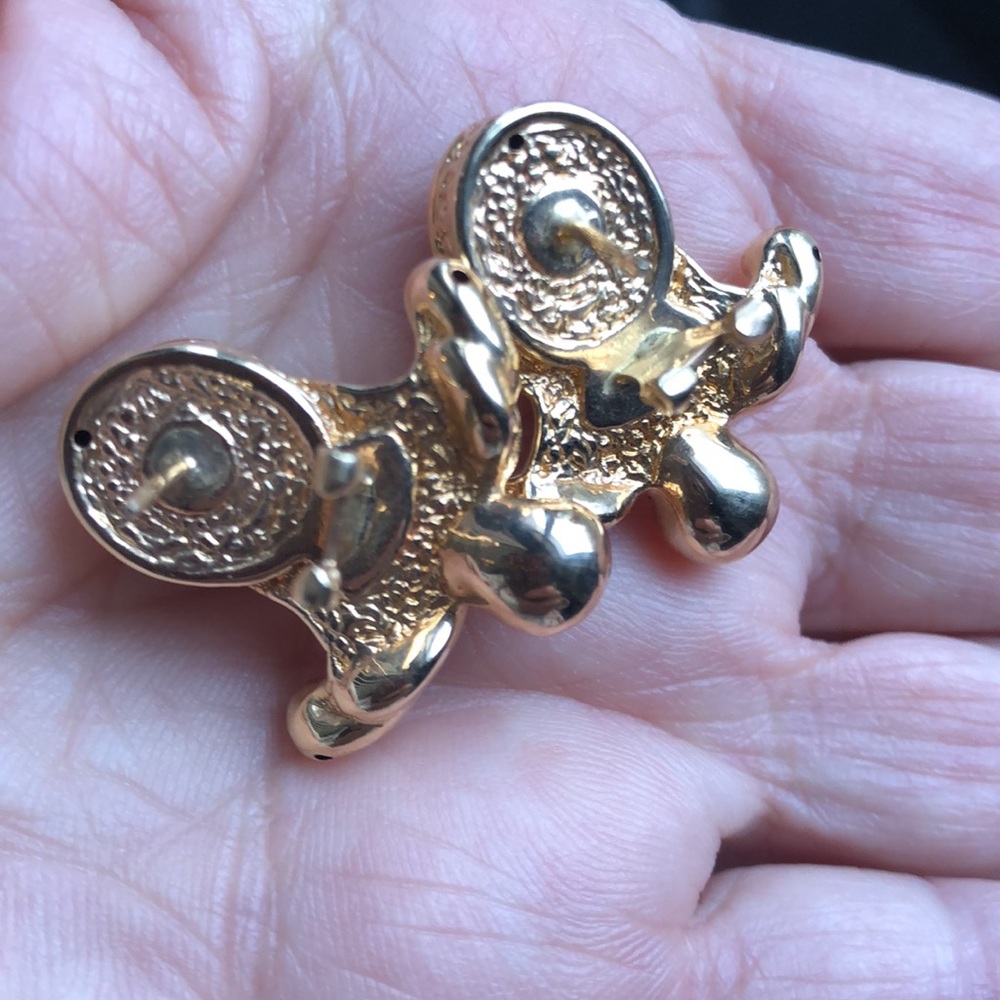 Pair of Italian 14kt hollow yellow gold and amethyst earrings…..no backs - Picture 8 of 11